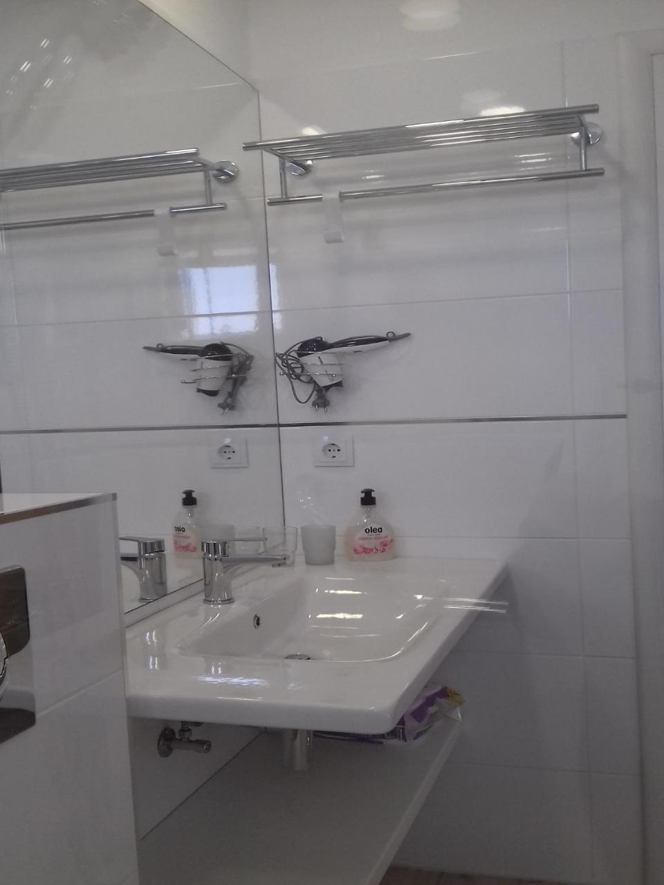 Holiday Home With Sea View Vrbnik Luaran gambar